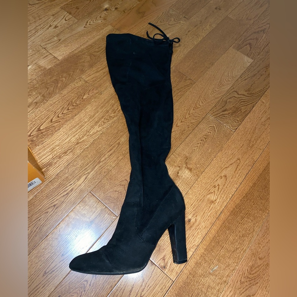 Over the knee suede boots size 8W